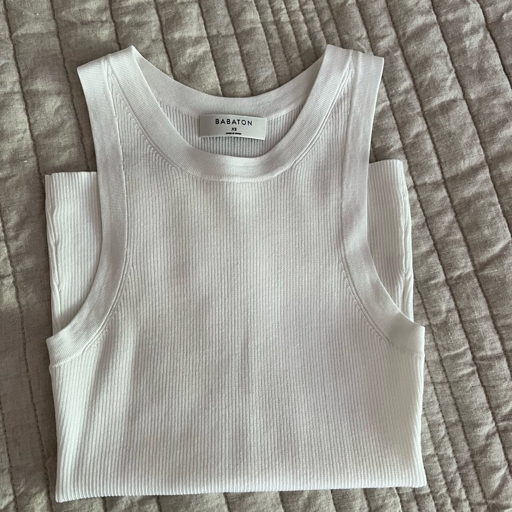 Aritzia Babaton White Tank - NWOT XS